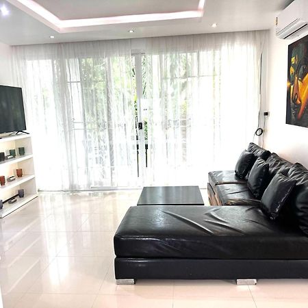 Villa Cheloni 2 Bedrooms Kamala Beach Eksteriør billede